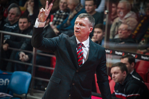 Lietuvos rinktinėje prie R. Kurtinaičio &scaron;tabo jungsis T. Pačėsas