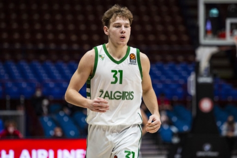 &bdquo;Barcelona&ldquo; derasi dėl R. Jokubaičio įsigijimo