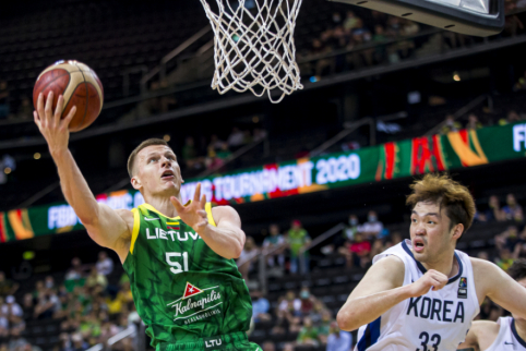 Prie&scaron; lemiamas dvikovos Lietuvos rinktinė sutriu&scaron;kino Pietų Korėją