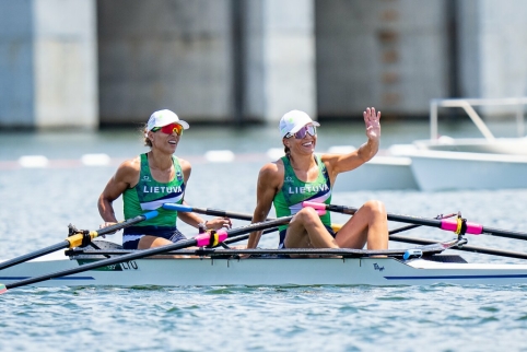 M. Gri&scaron;konis pasiekė pusfinalį, M. Valčiūkaitė ir D. Karalienė žengė į finalą Tokijuje