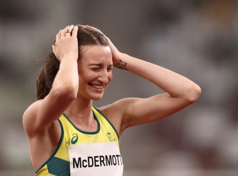 Įkvepianti istorija: Australijos &scaron;uolininkė į auk&scaron;tį laimėjo sidabrą ir įvykdė savo svajonę, kurią sugalvojo būdama 9-erių