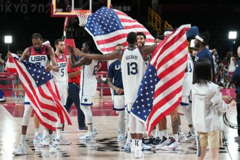 Paskutinę Tokijo olimpinių žaidynių dieną medalių lentelėje JAV aplenkė Kiniją