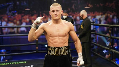 E. Stanionio pasiruo&scaron;imas kovai prie&scaron; R. Butaevą (VIDEO)