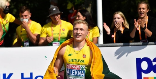 Tėvo pėdomis: Mykolas Alekna užfiksavo antrą geriausią sezono rezultatą pasaulyje