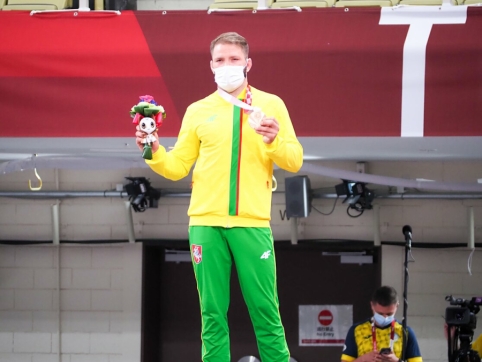 O. Bareikis i&scaron;kovojo paralimpinį bronzos medalį