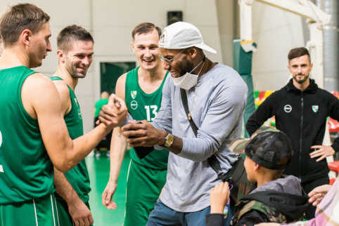 S. Weemsas aplankė "Žalgirį" mače su "Lietkabeliu"