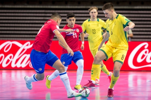 Prana&scaron;umą i&scaron; rankų i&scaron;leidusi Lietuvos futsal rinktinė baigė pasirodymą pasaulio čempionate