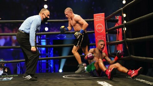 Y. Ugas liko nei&scaron;girstas: WBA dar kartą liepė kubiečiui susikauti su E. Stanioniu