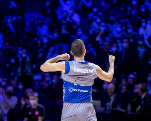 KMT snaiperio konkurse &ndash; puikus mėgėjo A. &Scaron;egždos pasirodymas ir latvio R. Kuksiko pergalė