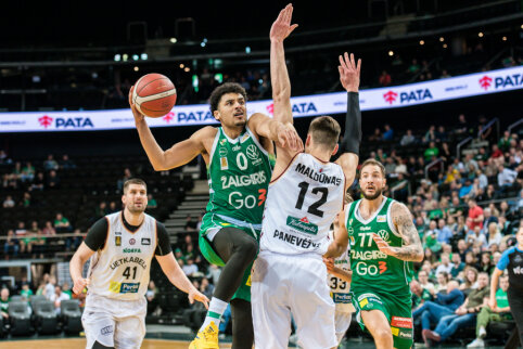 Antroje rungtynių pusėje puolime strigęs &bdquo;Žalgiris&ldquo; atsidūrė ant prarajos kra&scaron;to