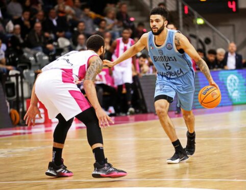 Oficialu: &bdquo;Žalgirį&ldquo; dominęs D. Thompsonas keliasi į &bdquo;Baskonia&ldquo;