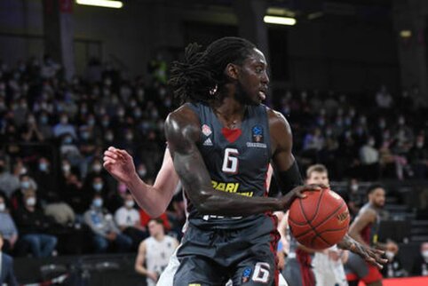 &bdquo;Fenerbahce&ldquo; stiprinasi Europos taurėje siautėjusiu J. Motley