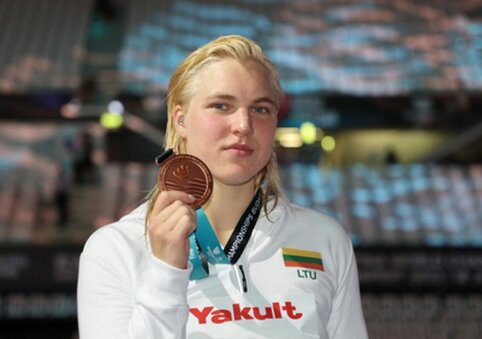Fantasti&scaron;kas sugrįžimas: R. Meilutytė i&scaron;kovojo pasaulio čempionato bronzą!