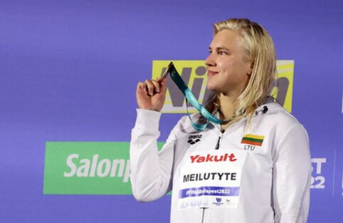 Fantasti&scaron;kas sugrįžimas į sportą: R. Meilutytė &ndash; Europos čempionė