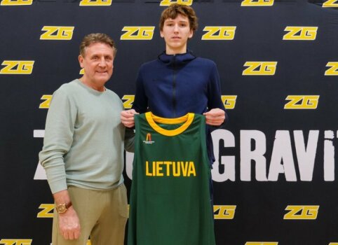 Pergalė Lietuvos krep&scaron;iniui: M. Buzelis pasirinko žaisti už Lietuvą