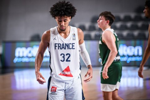 &bdquo;AS Monaco&ldquo; pasipildė dviem prancūzais