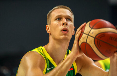 Ant operacinio stalo atsigulęs M. Echodas kurį laiką praleis be krep&scaron;inio