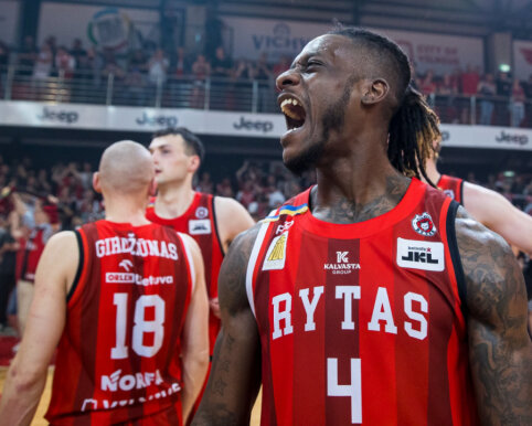 Oficialu: J. Williamsas lieka &bdquo;Ryto&ldquo; ekipoje