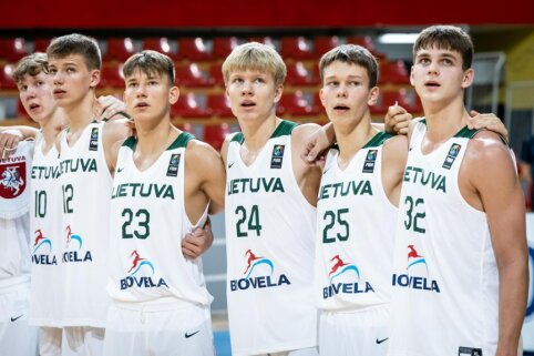 Skambus EČ startas: Lietuvos U16 rinktinė nu&scaron;lavė prancūzus