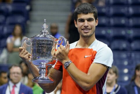C. Alcarazas pranoko N. Džokovičių ir triumfavo &bdquo;Australian Open&ldquo; turnyre