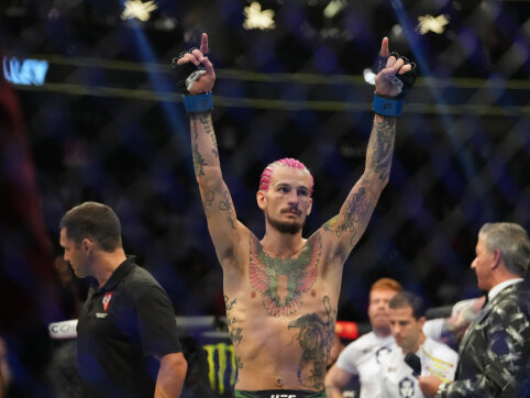 Buvęs UFC čempionas pasi&scaron;aipė i&scaron; S. O'Malley ir P. Pimbletto