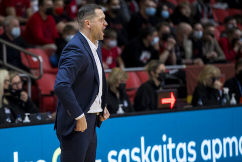 Darbo neteko pirmasis LKL treneris