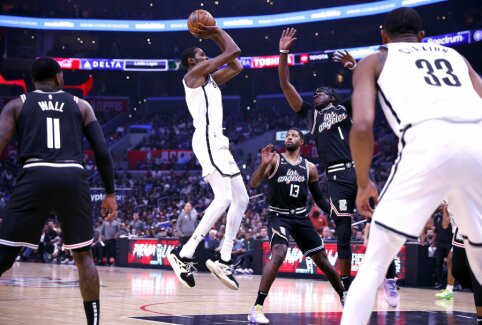 Rezultatyvus K. Durantas atvedė &bdquo;Nets&ldquo; į pergalę Los Andžele