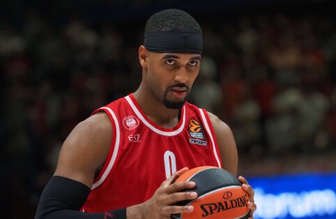 &bdquo;AX Armani&ldquo; krachas tęsiasi: patirtas bevilti&scaron;kas pralaimėjimas Vitorijoje