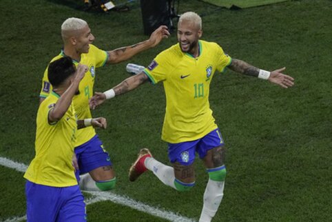 Pirmame kėlinyje korėjiečius pažeminusi Brazilija pateko į PČ ketvirtfinalį