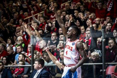 Skiriasi &bdquo;Ryto" ir J. Williamso keliai