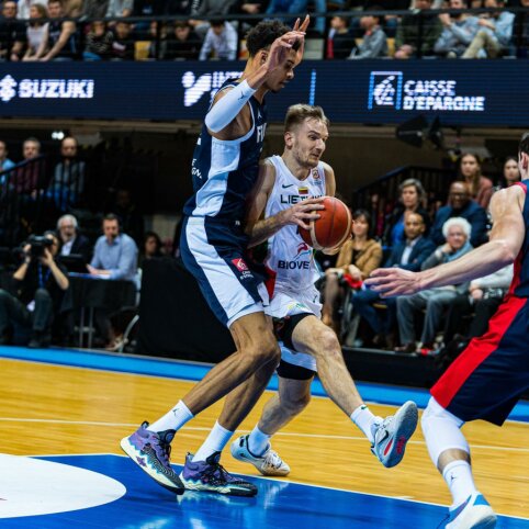 Į &bdquo;Betsafe-LKL&ldquo; grįžtantys mažeiki&scaron;kiai pasipildė V. Kariniausku