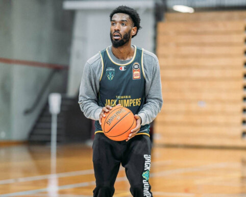 &bdquo;Wolves&ldquo; pasipildė Australijoje rungtyniavusiu puolėju