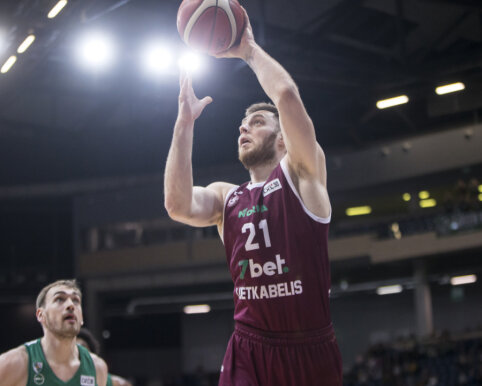 Pusfinalis tęsiasi: &bdquo;Lietkabelis&ldquo; dramati&scaron;kai įveikė &bdquo;Žalgirį&ldquo;