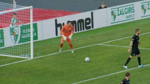 LFF taurės a&scaron;tuntfinalyje &ndash; &bdquo;Žalgirio&ldquo; fiasko po kuriozi&scaron;ko įvarčio