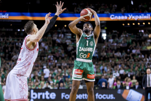 I.Tayloras &ndash; apie sezono kalnelius, pramestas baudas ir motyvacija tapusius sirgalius