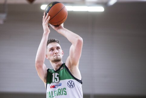 Po pergalės prie&scaron; &bdquo;Fenerbahce&ldquo; &ndash; A. Trinchieri pagyros L. Biručiui: &bdquo;Jis kruop&scaron;tus lyg pianistas&ldquo;