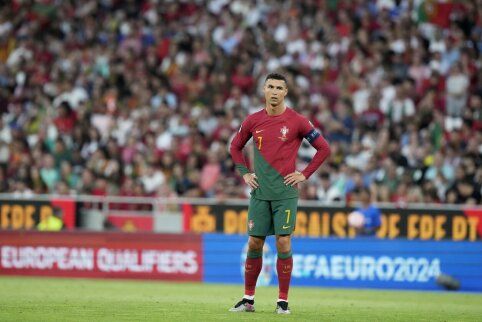 Pretendentų į &bdquo;Auksinio kamuolio&ldquo; apdovanojimą sąra&scaron;as &ndash; be C. Ronaldo
