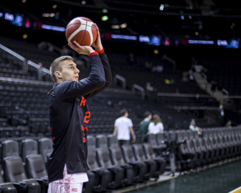 &bdquo;Pieno žvaigždžių&ldquo; gretose &ndash; A. &Scaron;imonis ir profesionalo karjerą pradedantis amerikietis