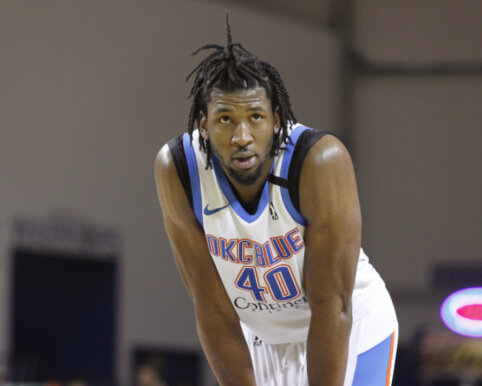 Pasvaliečių priekinę liniją papildė Europoje nerungtyniavęs amerikietis