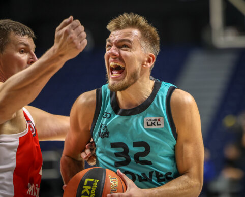 Traumą besigydantis A. Žagars &ndash; vėl kartu su &bdquo;Wolves&ldquo;