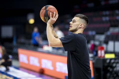 &bdquo;Žalgirio&ldquo; arenoje apsilankęs D. Sirvydis i&scaron;gyrė lankus