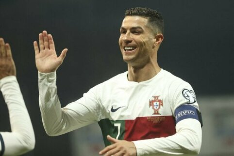 Rinktinių lange &ndash; Ronaldo dublis ir triu&scaron;kinama Portugalijos pergalė