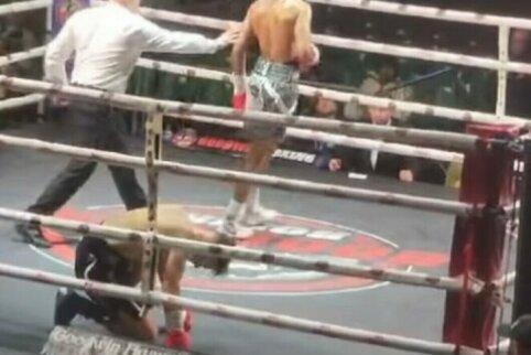 Pirmą karjeros nokautą patyręs D. Denikajevas prarado Anglijos čempiono diržą