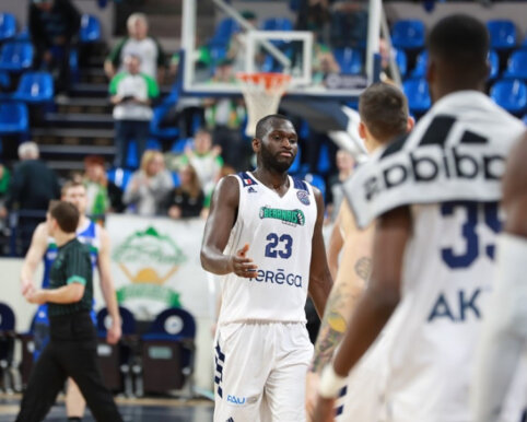 Papildymas Jonavoje: atvyksta &scaron;į sezoną dar nežaidęs centro puolėjas