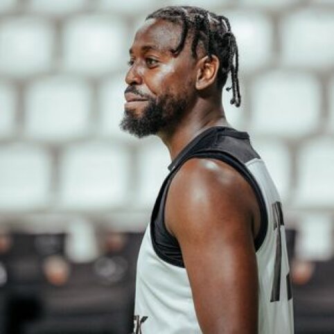 Nesėkmių sezoną i&scaron;gyvenantį ASVEL ir toliau krečia permainos &ndash; ekipa atsisveikino su gynėju