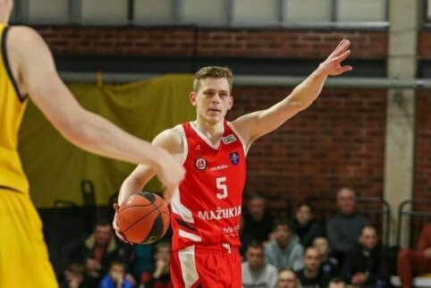 Skaudus kirtis &bdquo;M Basket&ldquo;: Mažeikių ekipos suomis rinktinės stovykloje patyrė sunkią traumą