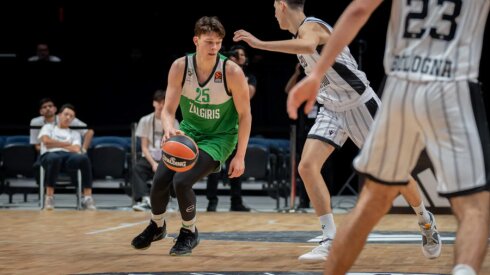 &bdquo;Žalgirio&ldquo; jaunimas Dubajuje i&scaron;kovojo trečią pergalę i&scaron; eilės ir žengė į finalą