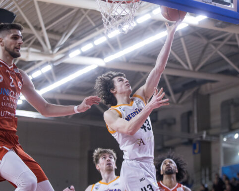 Prie Vovoro nenugalimi: &bdquo;Neptūnas&ldquo; patiesė ir &bdquo;Juventus&ldquo;