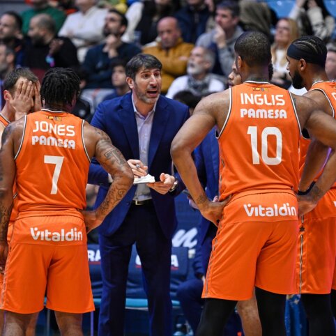 Po pralaimėjimo ASVEL ekipai &ndash; &bdquo;Valencia&ldquo; i&scaron;siskyrimas su A. Mumbru