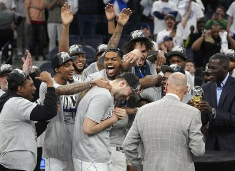 NBA finale &ndash; &bdquo;Celtics&ldquo; ir &bdquo;Maverics&ldquo; mū&scaron;is: L. Dončičiaus ir K. Irvingo tandemas parklupdė &bdquo;Timberwolves&ldquo;